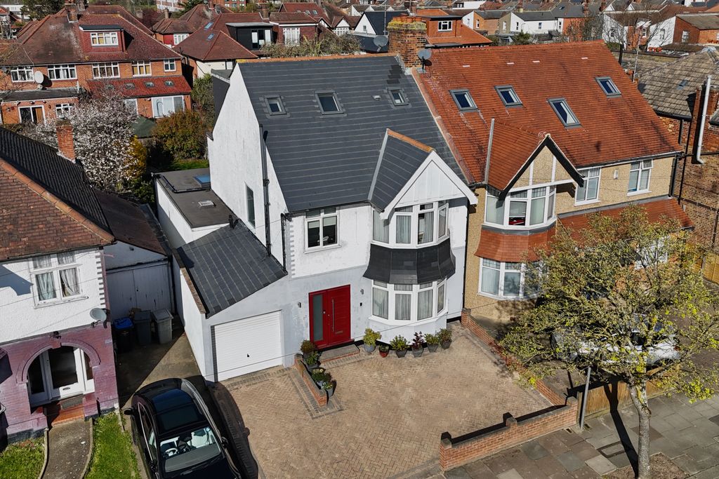 Property photo 1 of 19 Dji_20260321174259_0807_D