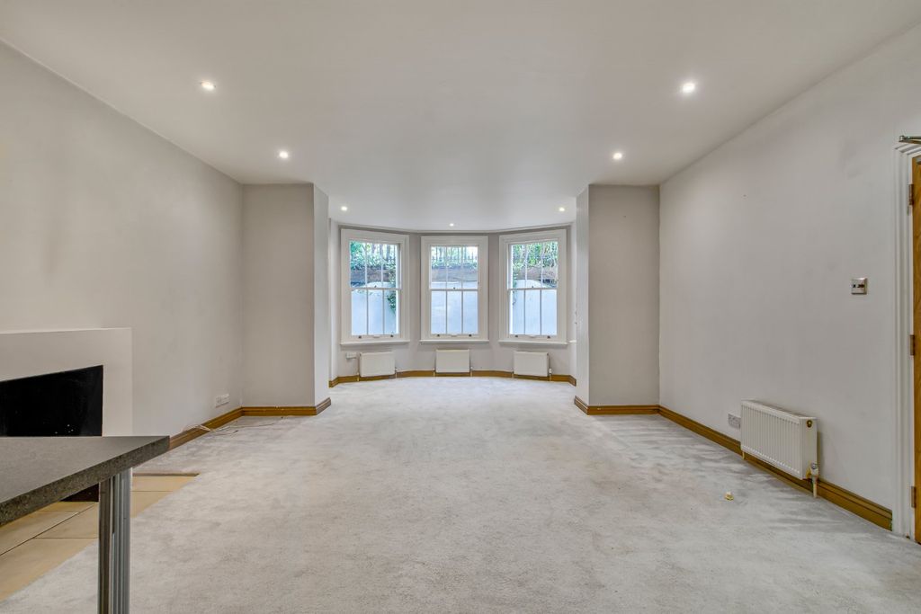 Property photo 1 of 21 Picture 1