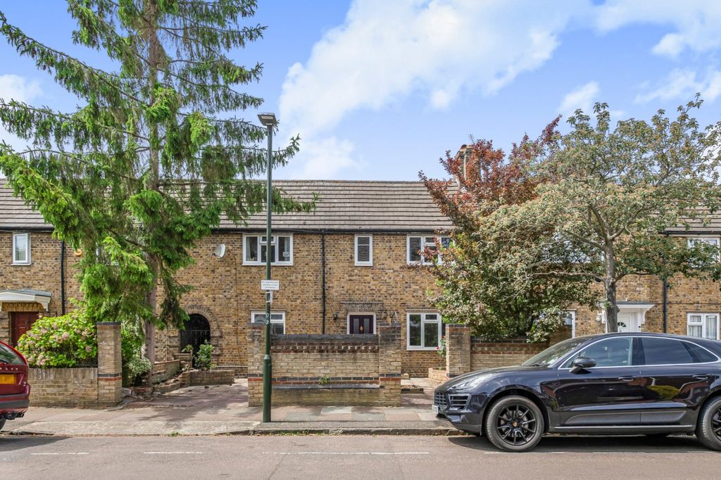 Property photo 2 of 10