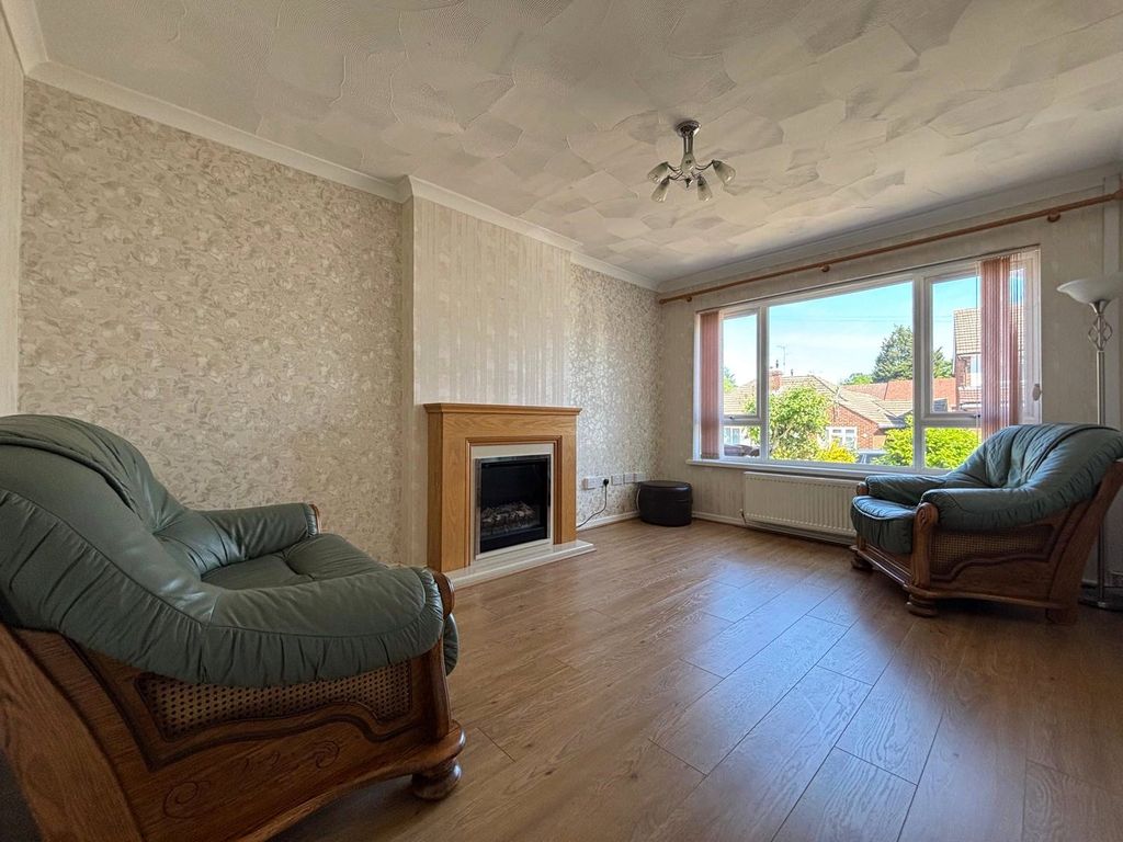 Property photo 3 of 13 Picture No. 15