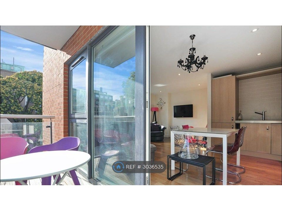 Property photo 1 of 10 Balcony Off Kitchen With Dining Space