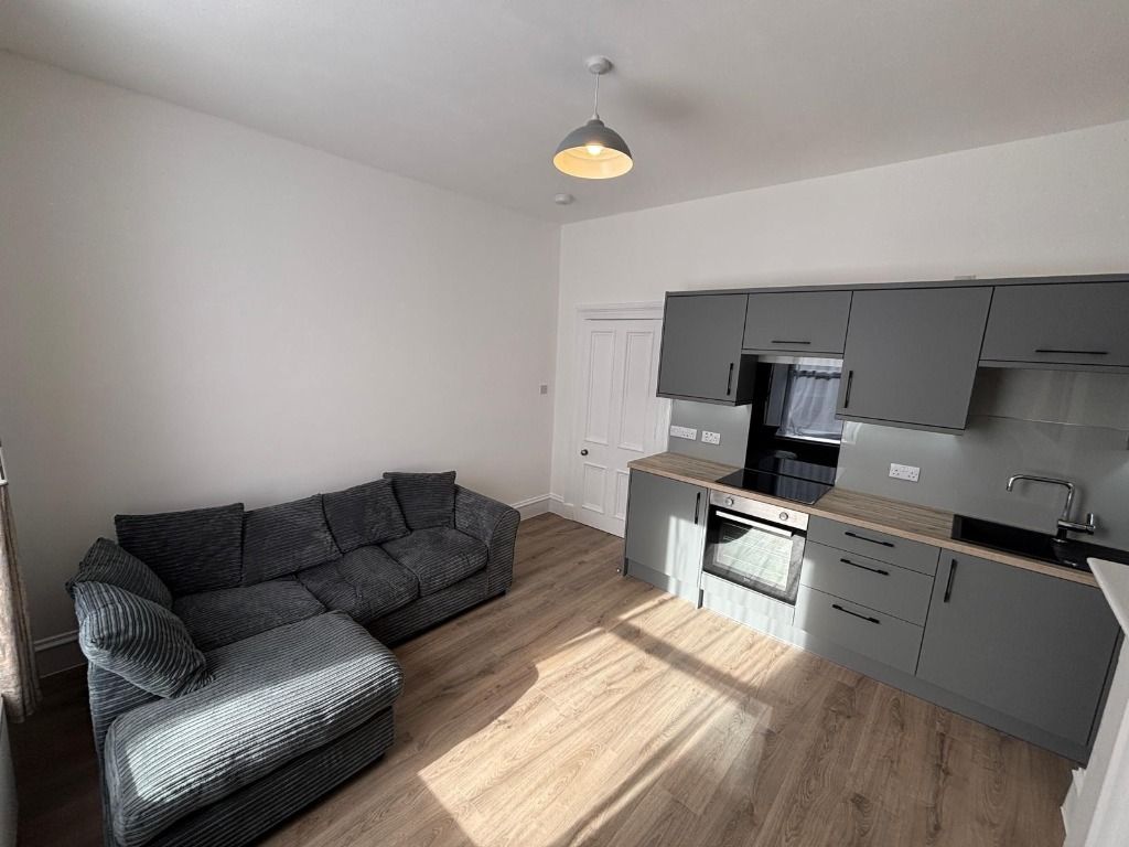 Property photo 2 of 8 Photo 2