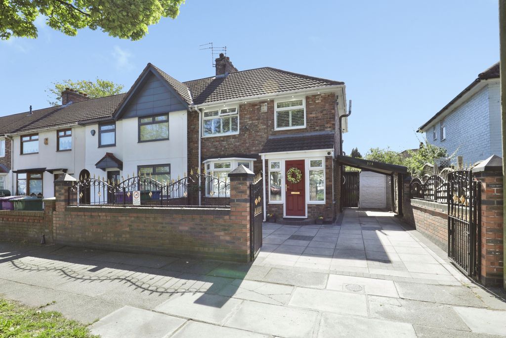 Property photo 2 of 15