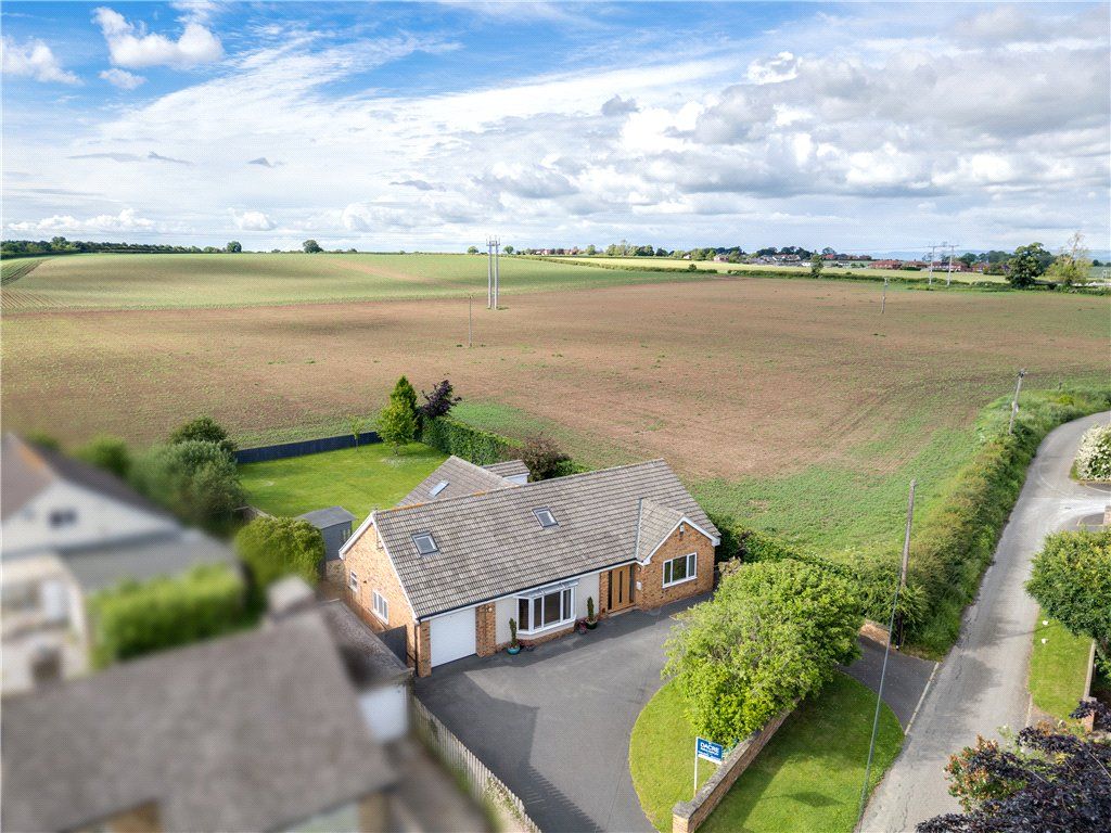 Property photo 1 of 14 Picture No. 11