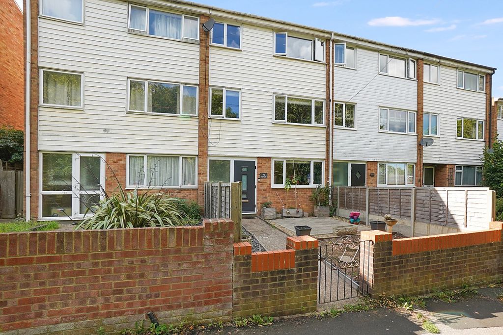 Property photo 1 of 19 4470770