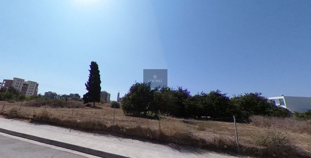 Property photo 1 of 1