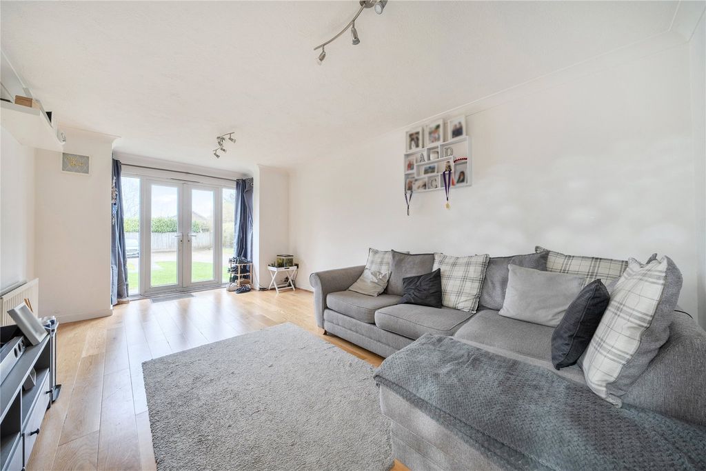 Property photo 3 of 19 Picture No. 21