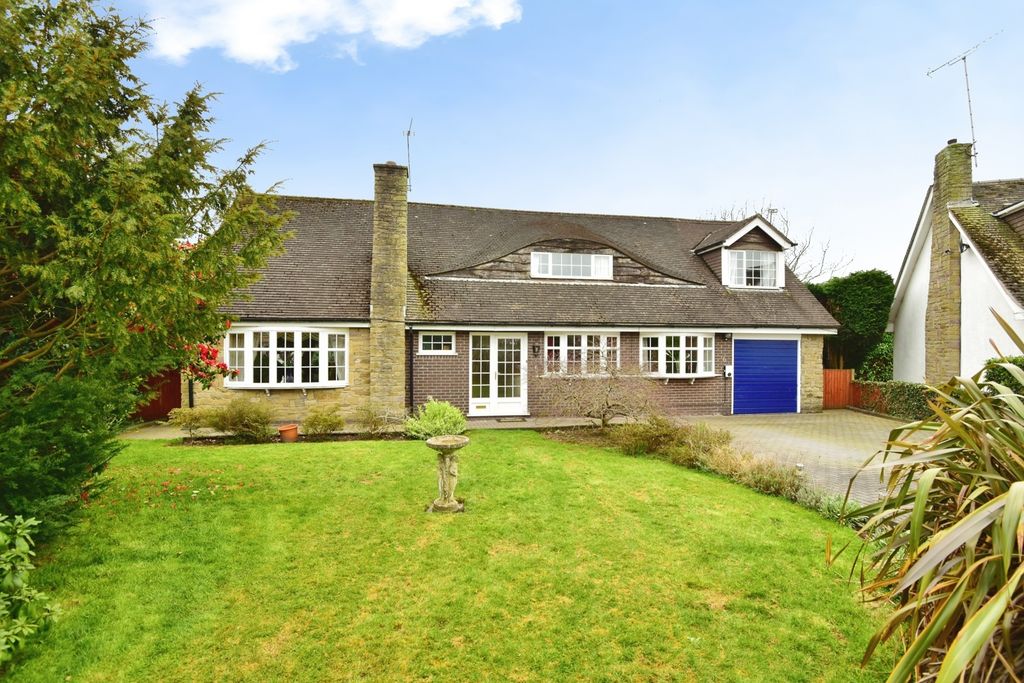 Property photo 1 of 27 Pbox-Img.Jpg