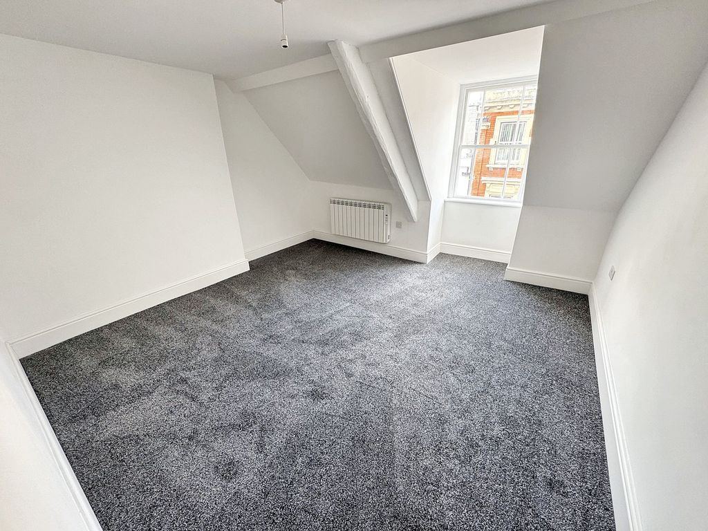 Additional image 6 of 1 bed flat for sale35 Fore Street, Tiverton EX16