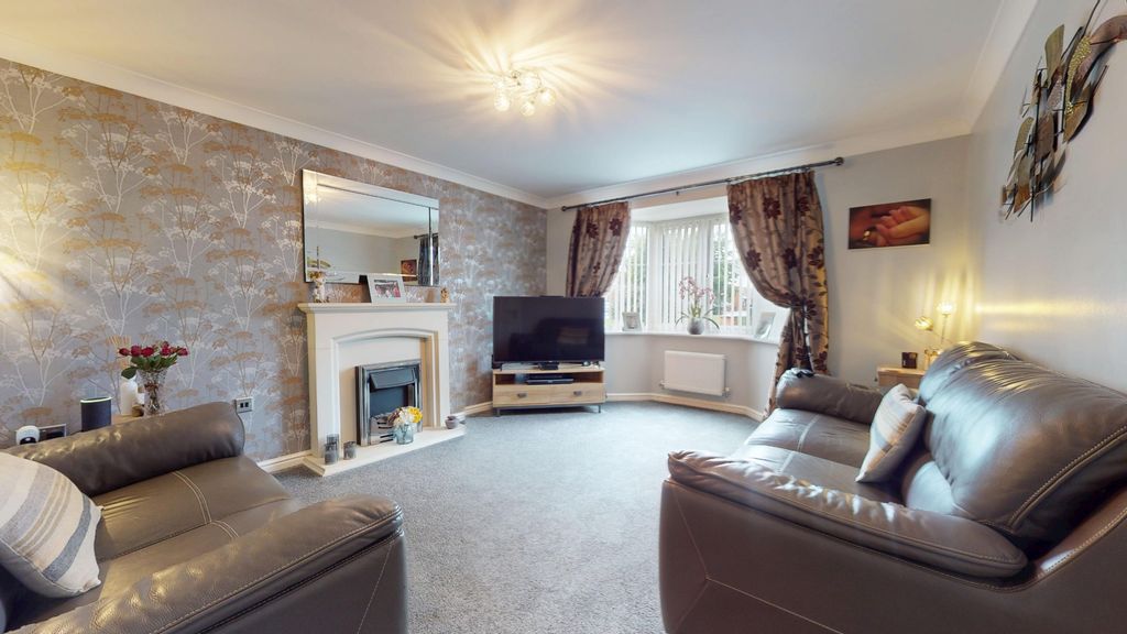 Property photo 2 of 41 4402994