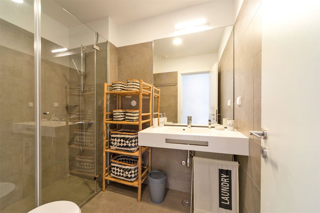 Property photo 3 of 15 Picture No. 02
