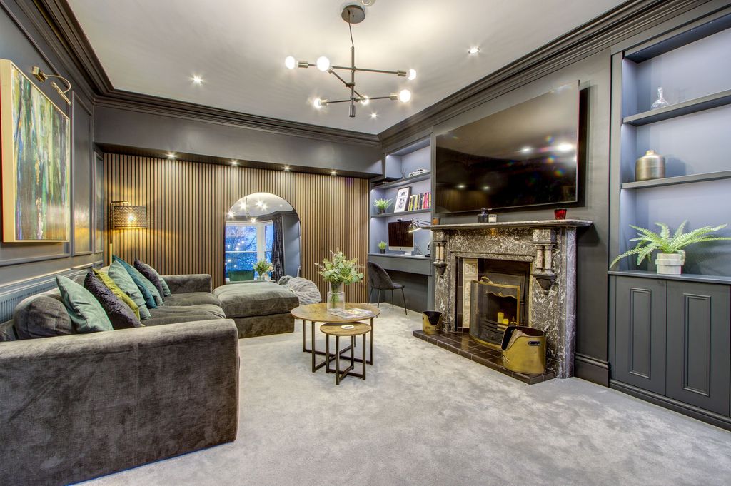 Property photo 3 of 59 Living Room