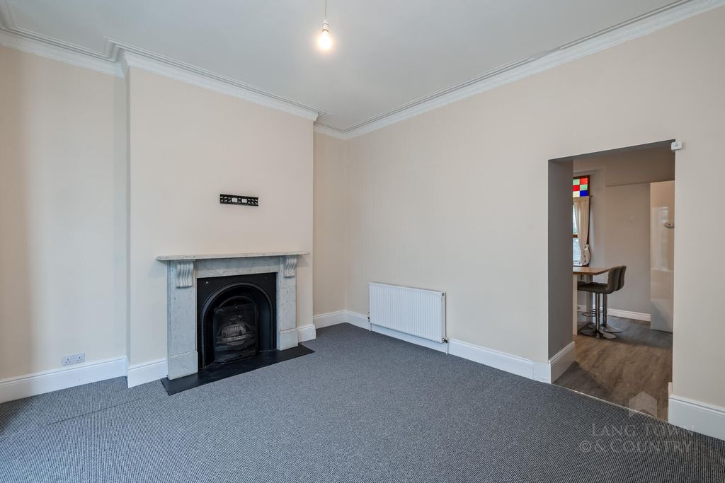 Property photo 3 of 13 Living Room