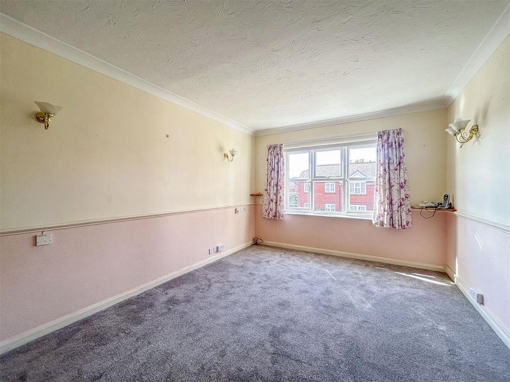 Property photo 3 of 12 Img_0766.Jpg