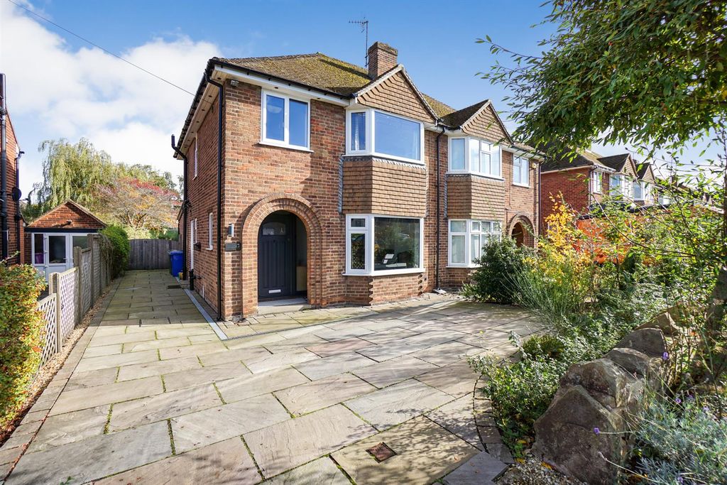 Property photo 1 of 48 Front