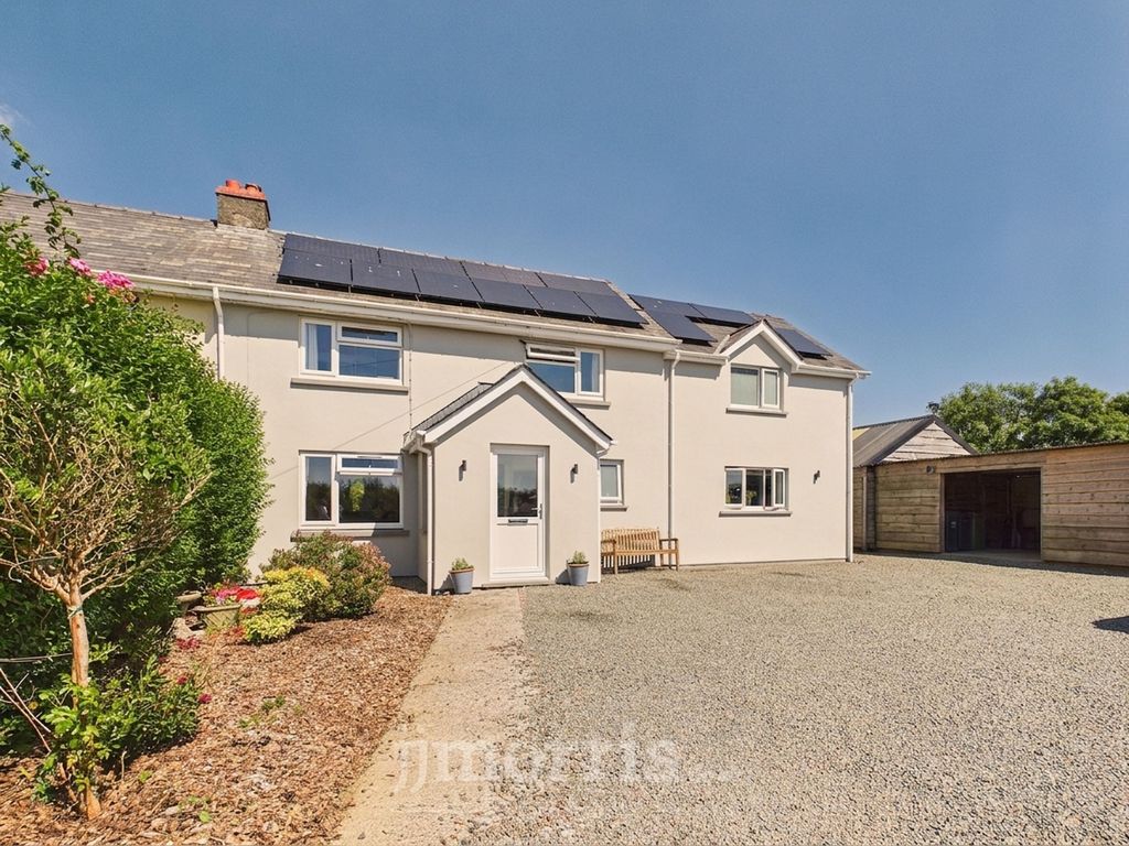 Property photo 1 of 35