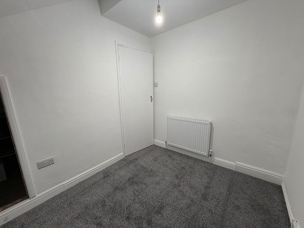 Property photo 2 of 15 Picture No. 01