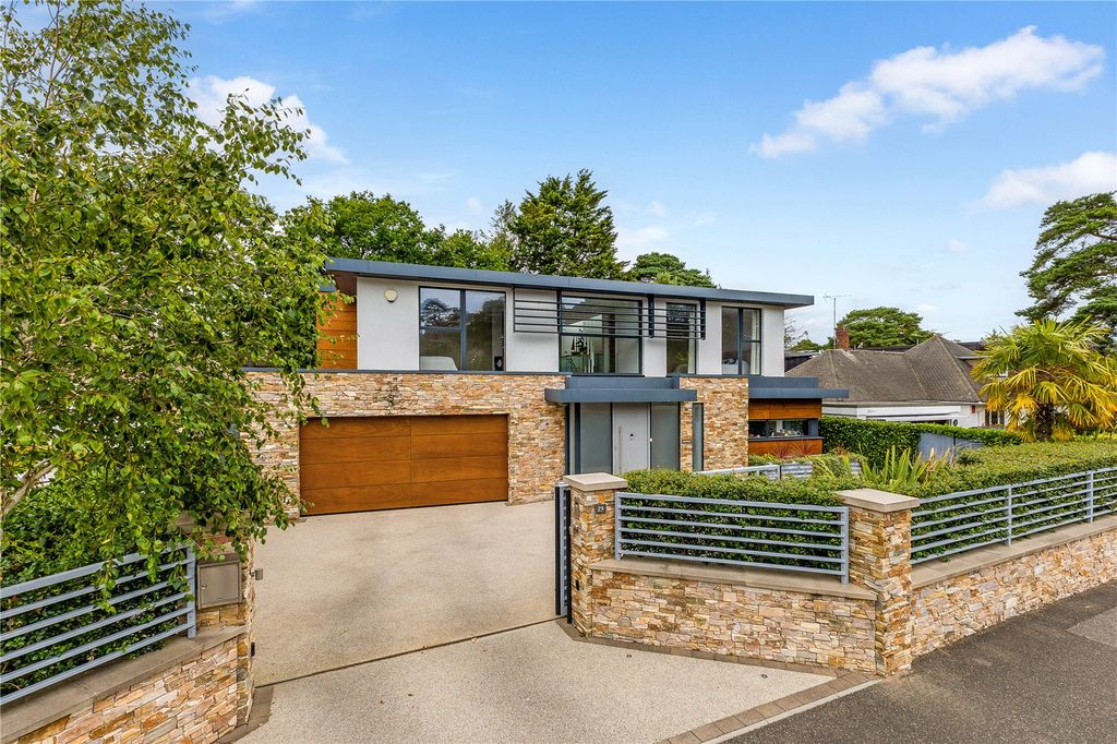 Property photo 1 of 23 1