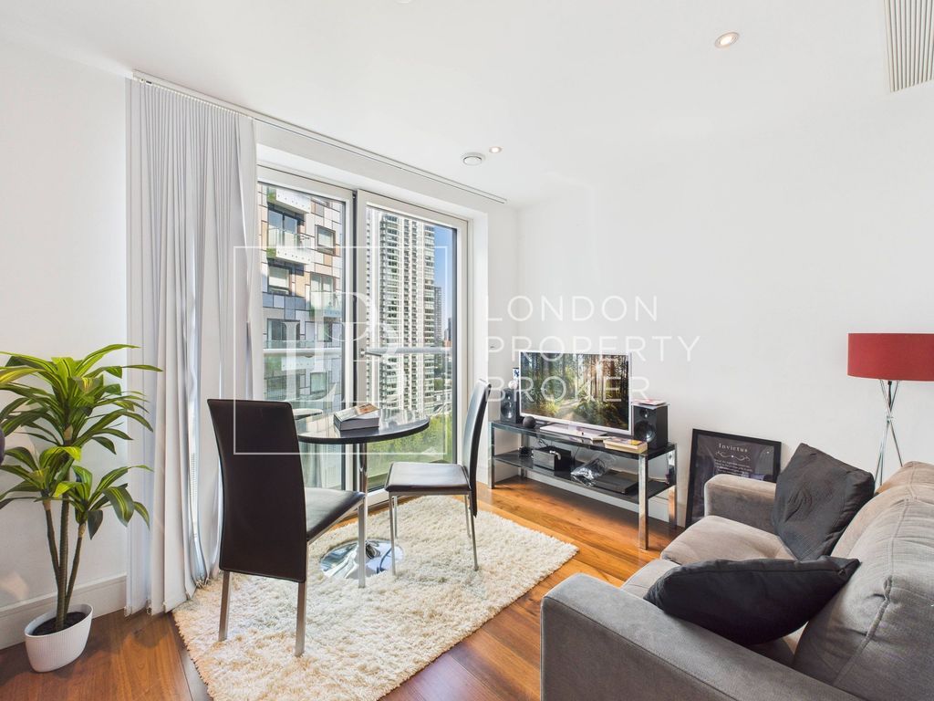 Property photo 1 of 9