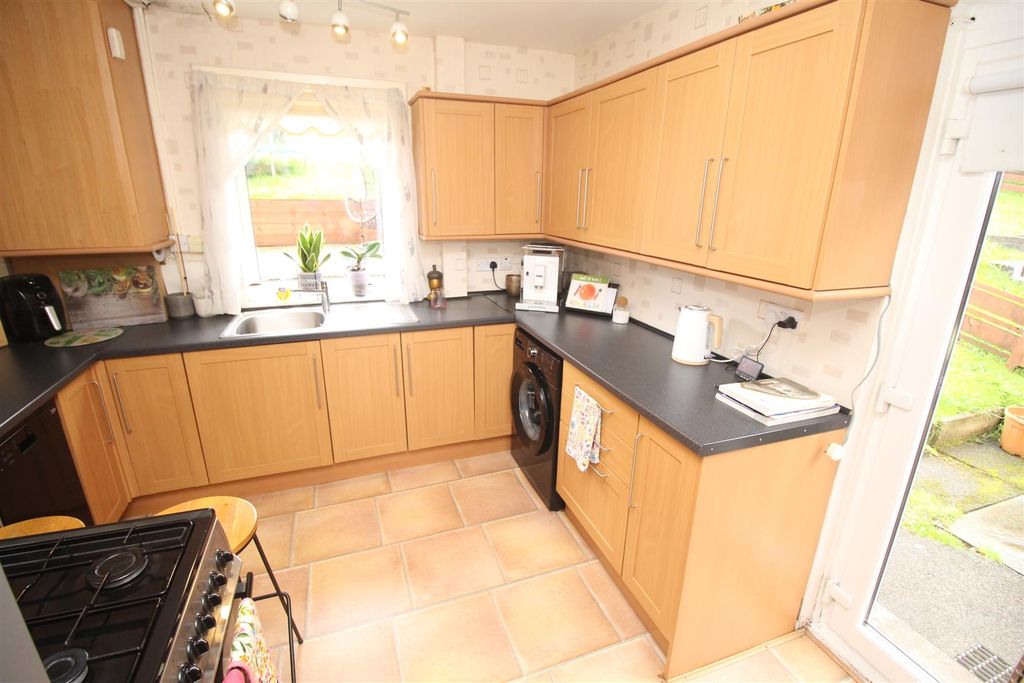 Property photo 3 of 19 Img_1595.Jpg