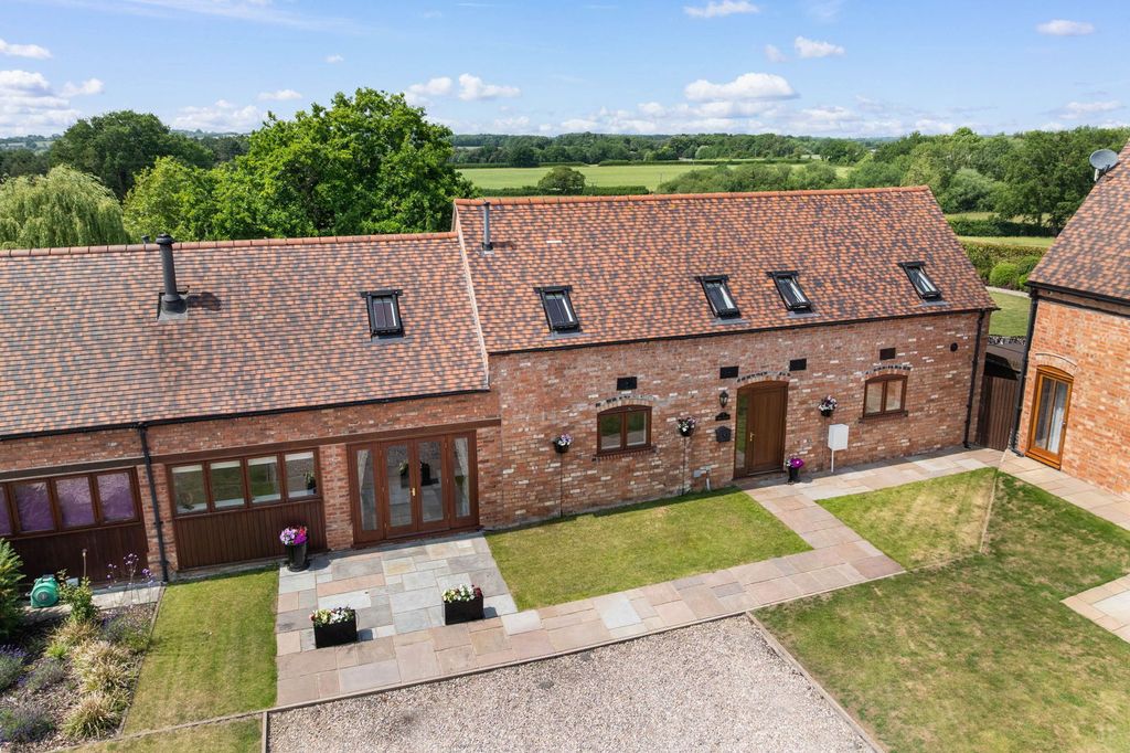 Property photo 1 of 35