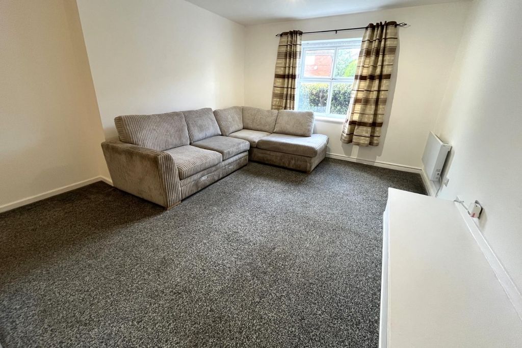 Property photo 2 of 10 10.Jpg