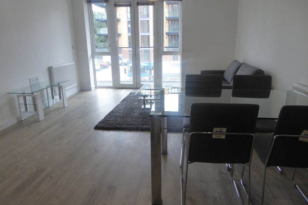 Property photo 3 of 7 Reception &amp; Dining Area