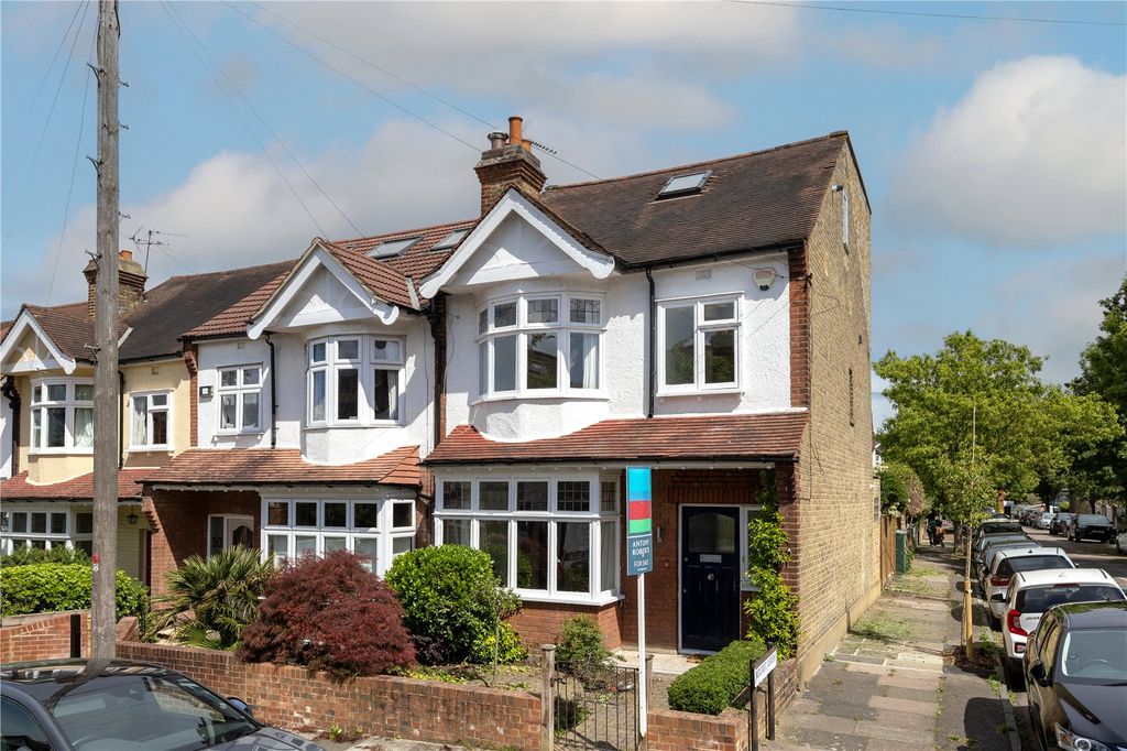 Property photo 1 of 17 Picture No. 02
