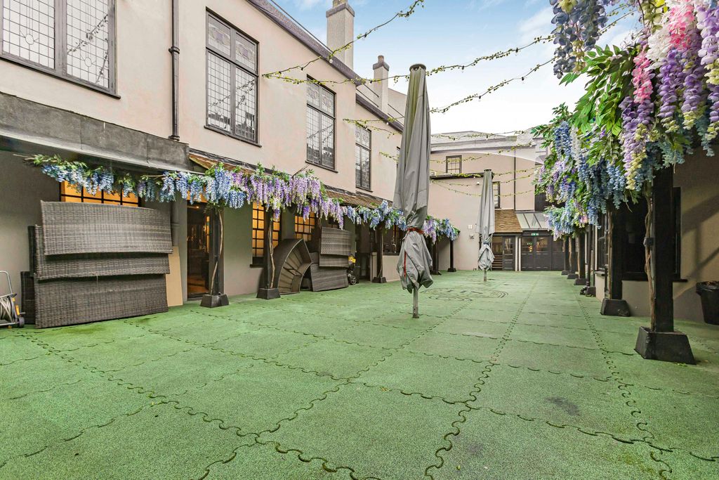 Property photo 3 of 87 189_23630.Jpg