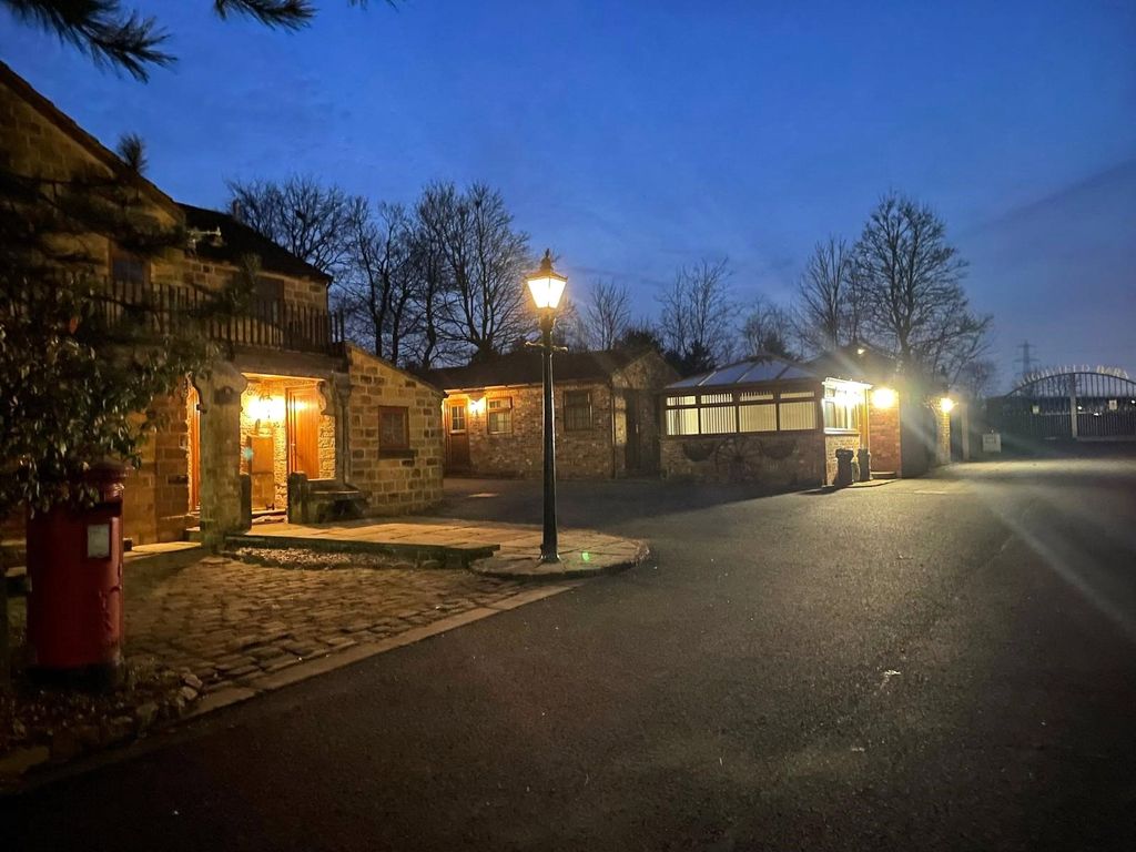 Property photo 3 of 41 Picture No. 08