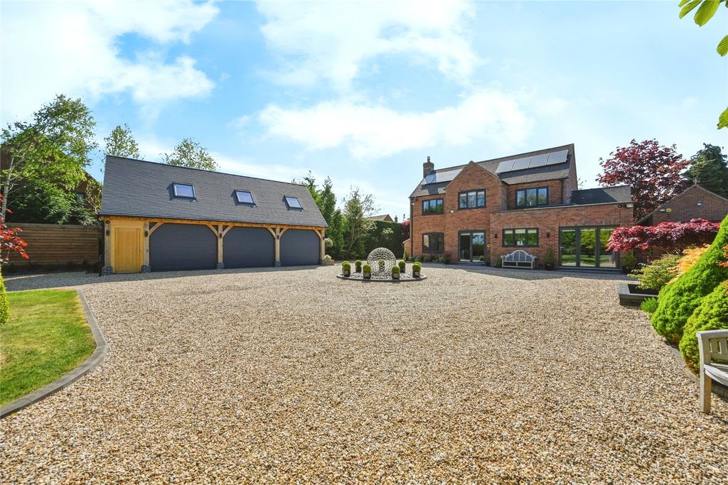 Property photo 1 of 47 Picture No. 50