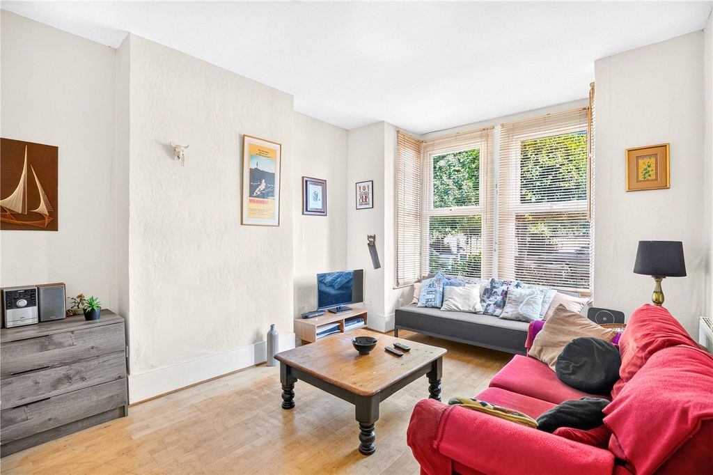 Property photo 2 of 12 Picture No. 06