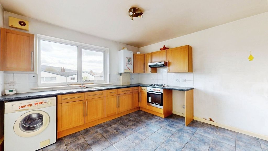 Additional image 4 of 2 bed flat for saleThe Gills, Otley LS21