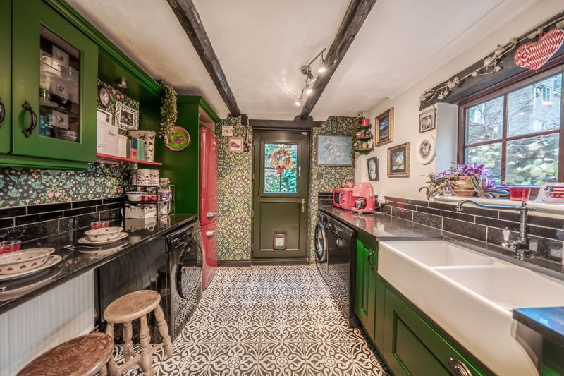 Property photo 3 of 20 Photo 16