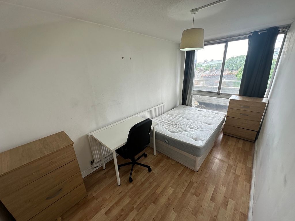 Property photo 1 of 12 Room A