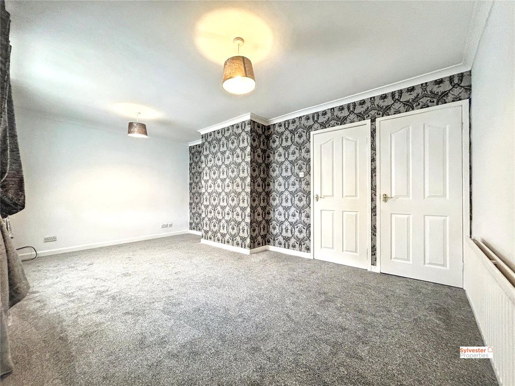 Property photo 3 of 22 Picture No. 20