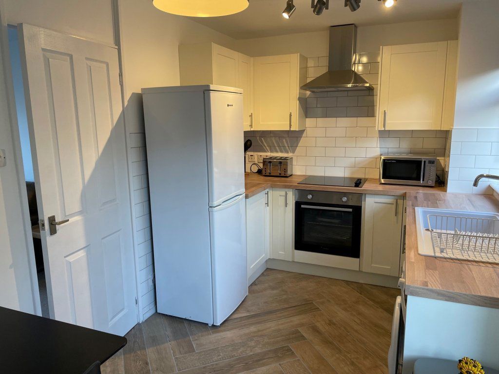 Property photo 3 of 9