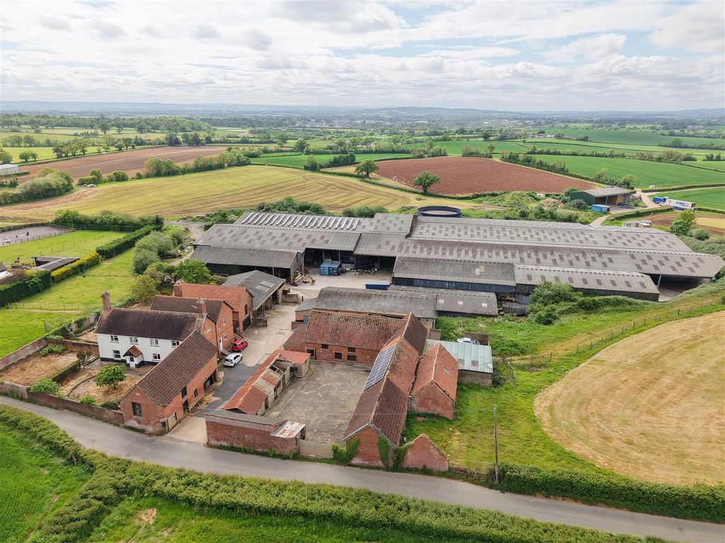 Property photo 3 of 21 Dji_20260512153831_0733_D.Jpg