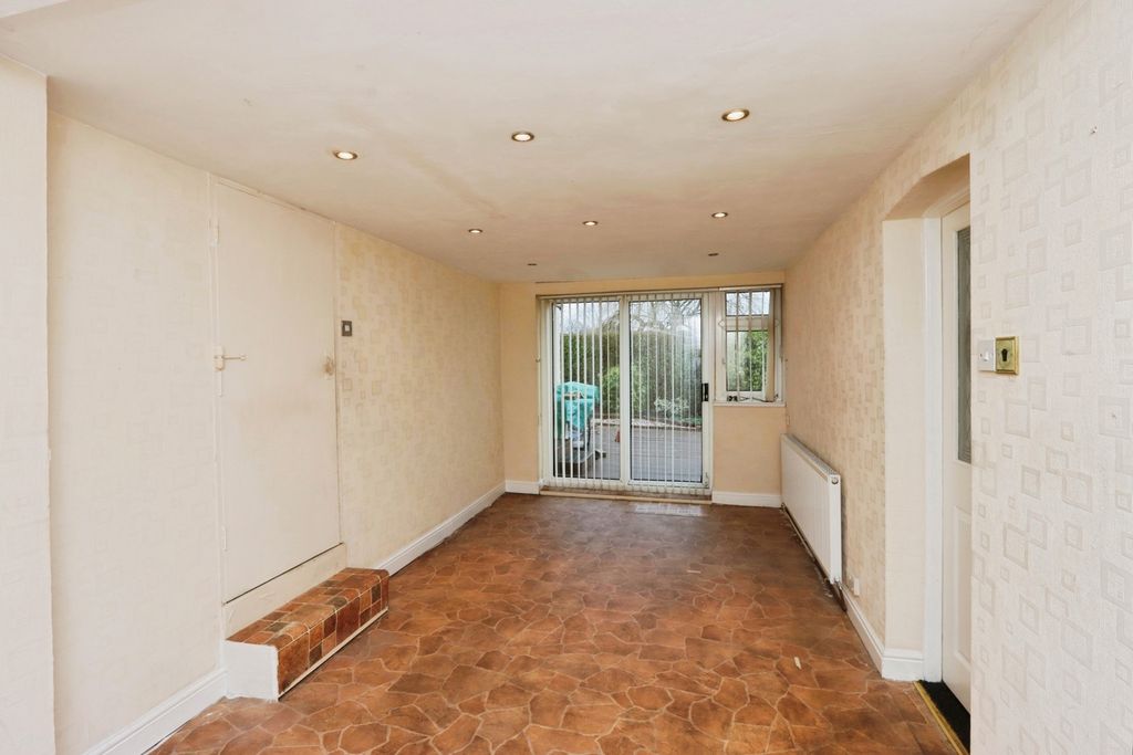 Property photo 2 of 18 Reception Room