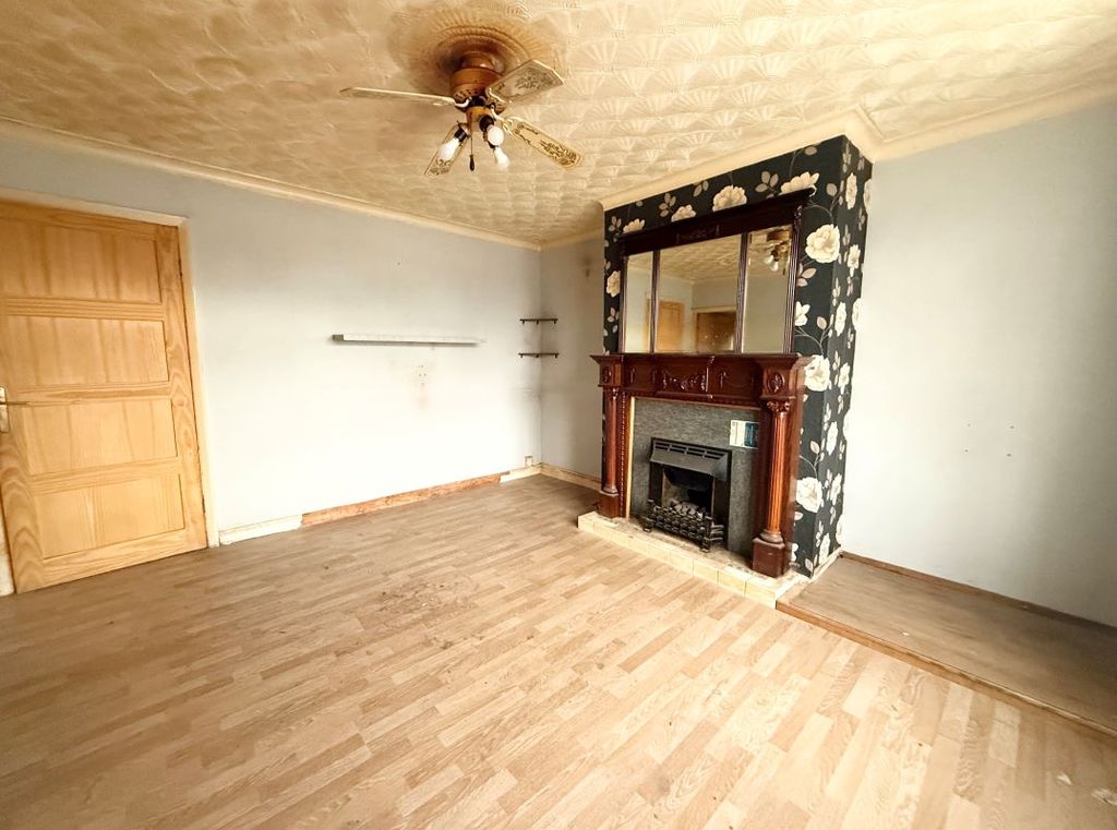 Property photo 3 of 10 Image 3