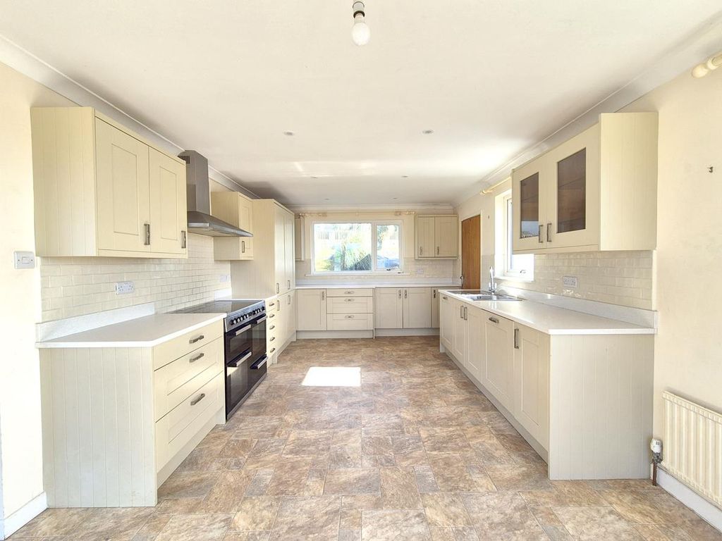 Property photo 3 of 19 20260330_151119.Jpg