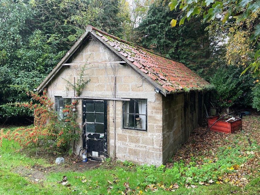 Property photo 3 of 25