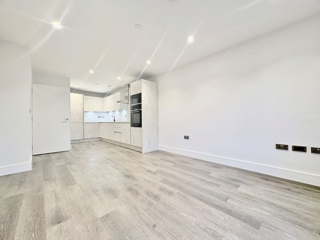 Property photo 1 of 4 Balcony