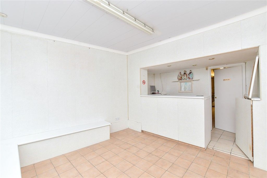 Property photo 2 of 13 Shop