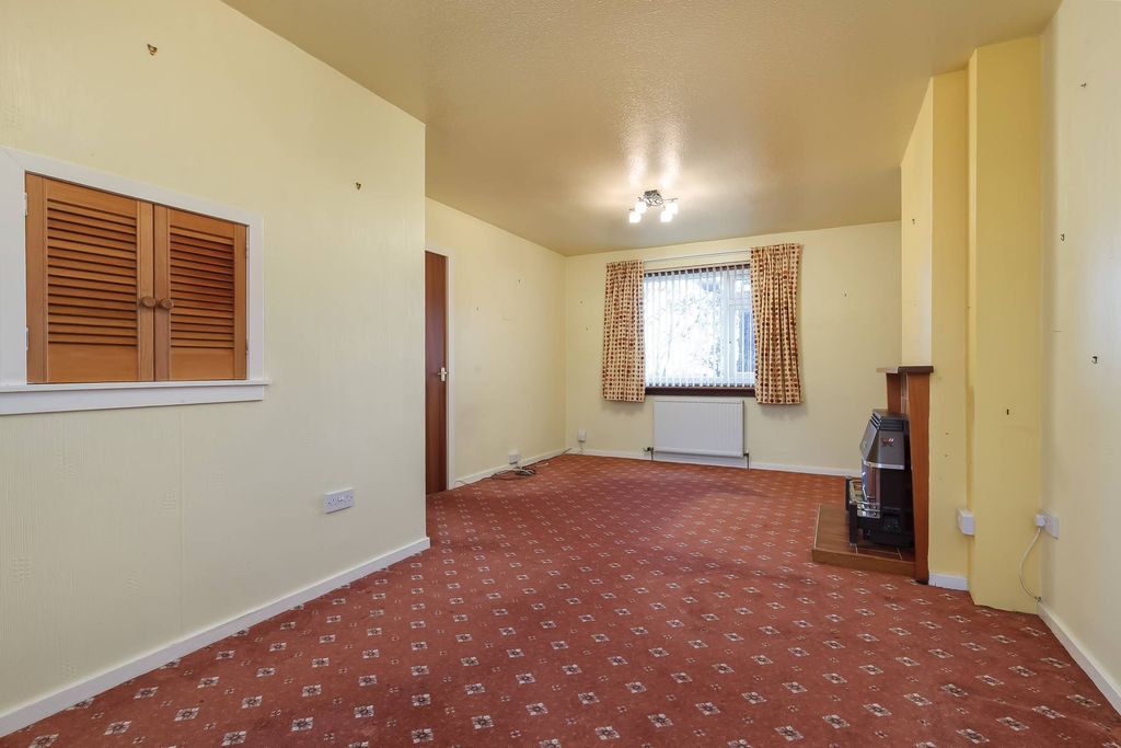 Property photo 3 of 13 Property Image 3