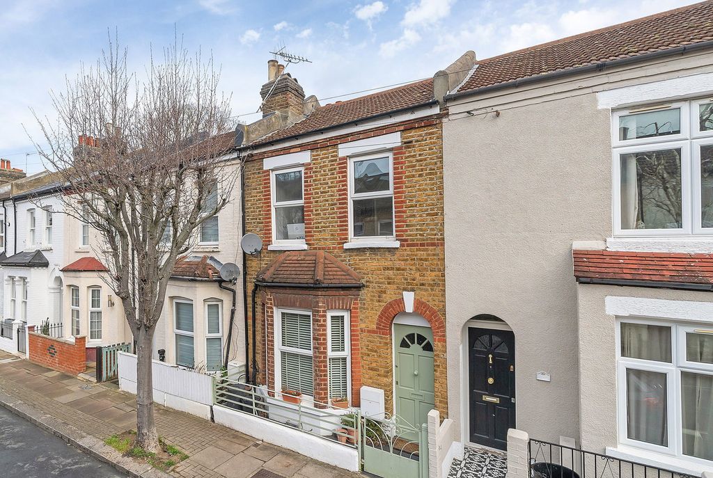 Property photo 1 of 15