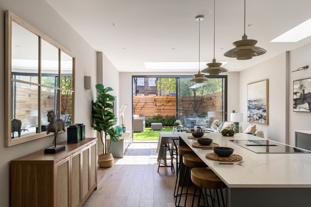 Property photo 1 of 16 Kitchen