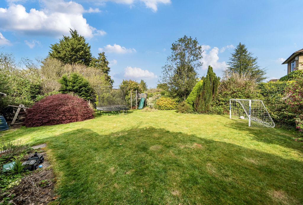 Property photo 1 of 15 1446533-21-69Dfd2...
