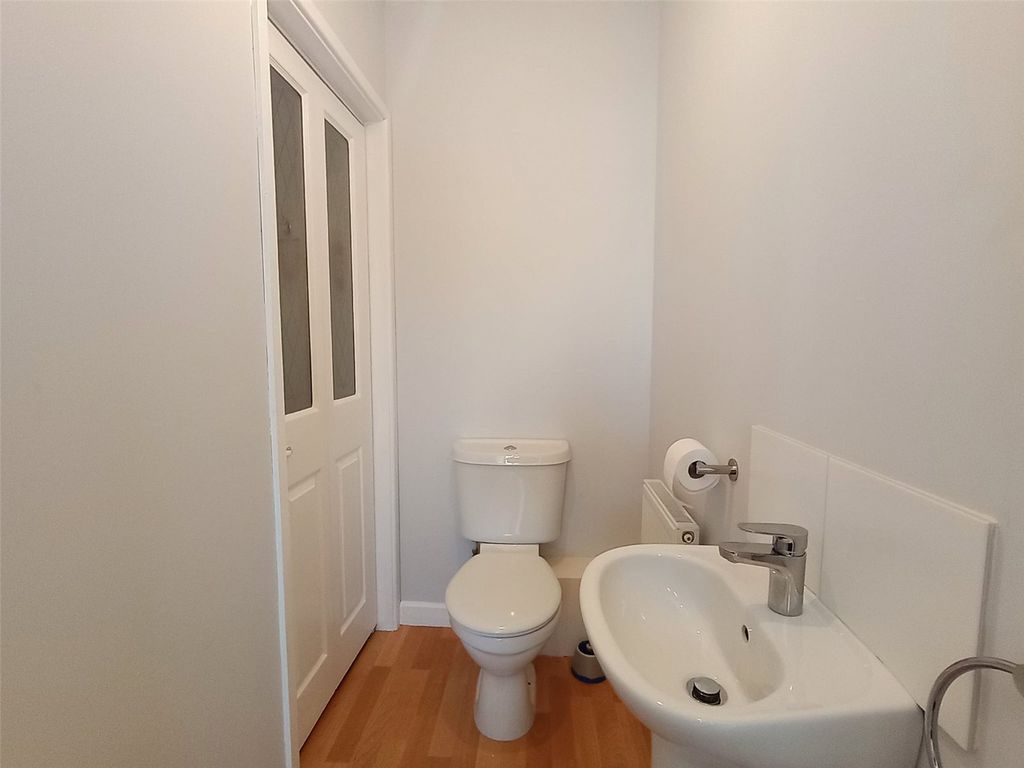 Additional image 4 of 3 bed semi-detached house to rentHubberston Court, Hubberston, Milford Haven SA73
