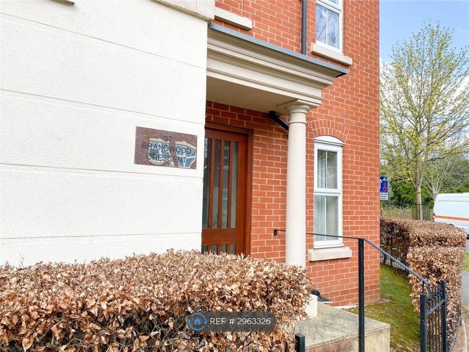 Property photo 1 of 13 Outside